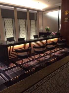 Reception desk of Hotel New Otani Tokyo / Concierge・ComputerZoom