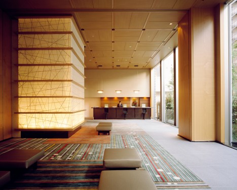 Reception desk of Hotel Niwa Tokyo Information Desk・Computer_2