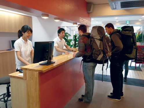 Reception desk of SAKURA HOTEL & CAFÉ NIPPORI・Computer_2