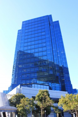 Exterior view of Exhibition Room of the Tokyo Waterfront Area TOKYO minatorie・Computer_3