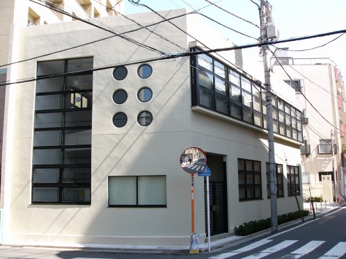 Exterior view of Fukagawa Tokyo Modan Kan・ComputerZoom