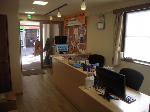 Reception desk of TOGOSHIGINZA Information Center・Computer_2