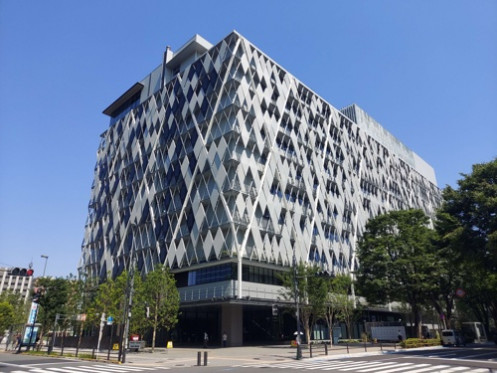 Exterior view of Nakano City Hall Tourist Corner