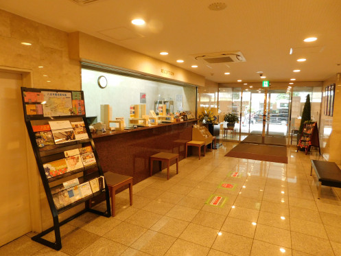 Inside view of　HACHIOJI SKY HOTEL・Computer_2