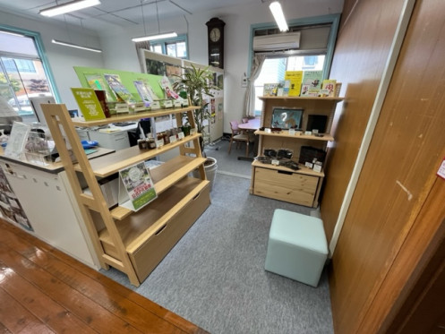 Inside view of Musashimurayama Tourist Information Center・Computer_3