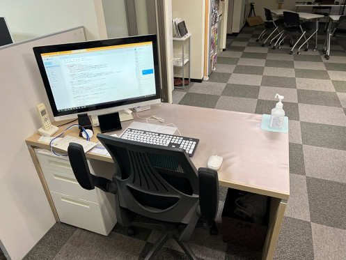 Reception desk of Deaf Inbound Information Center・Computer_3